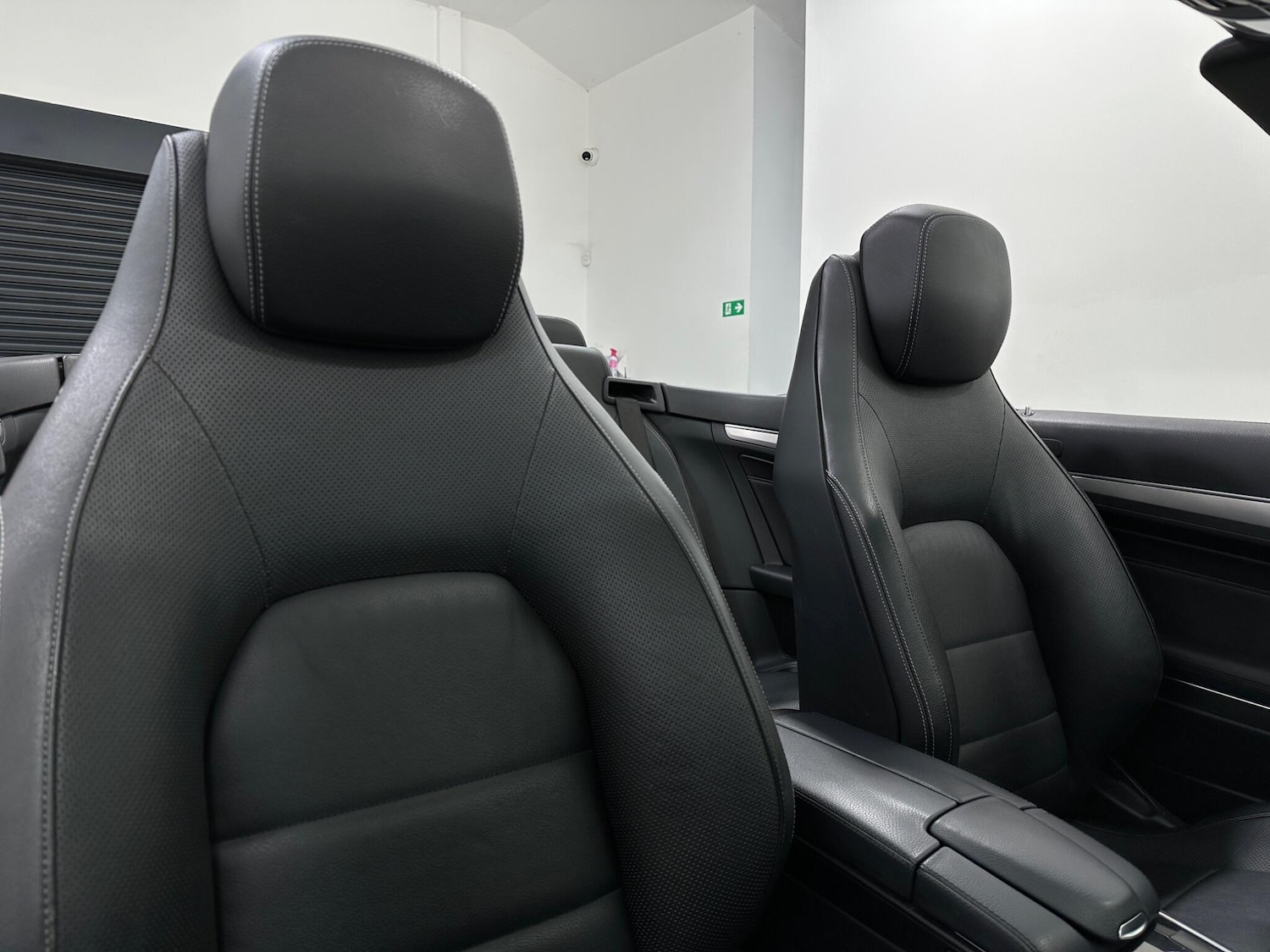 Used Mercedes-Benz E Class 2014 for sale - 76878876: Photo 29