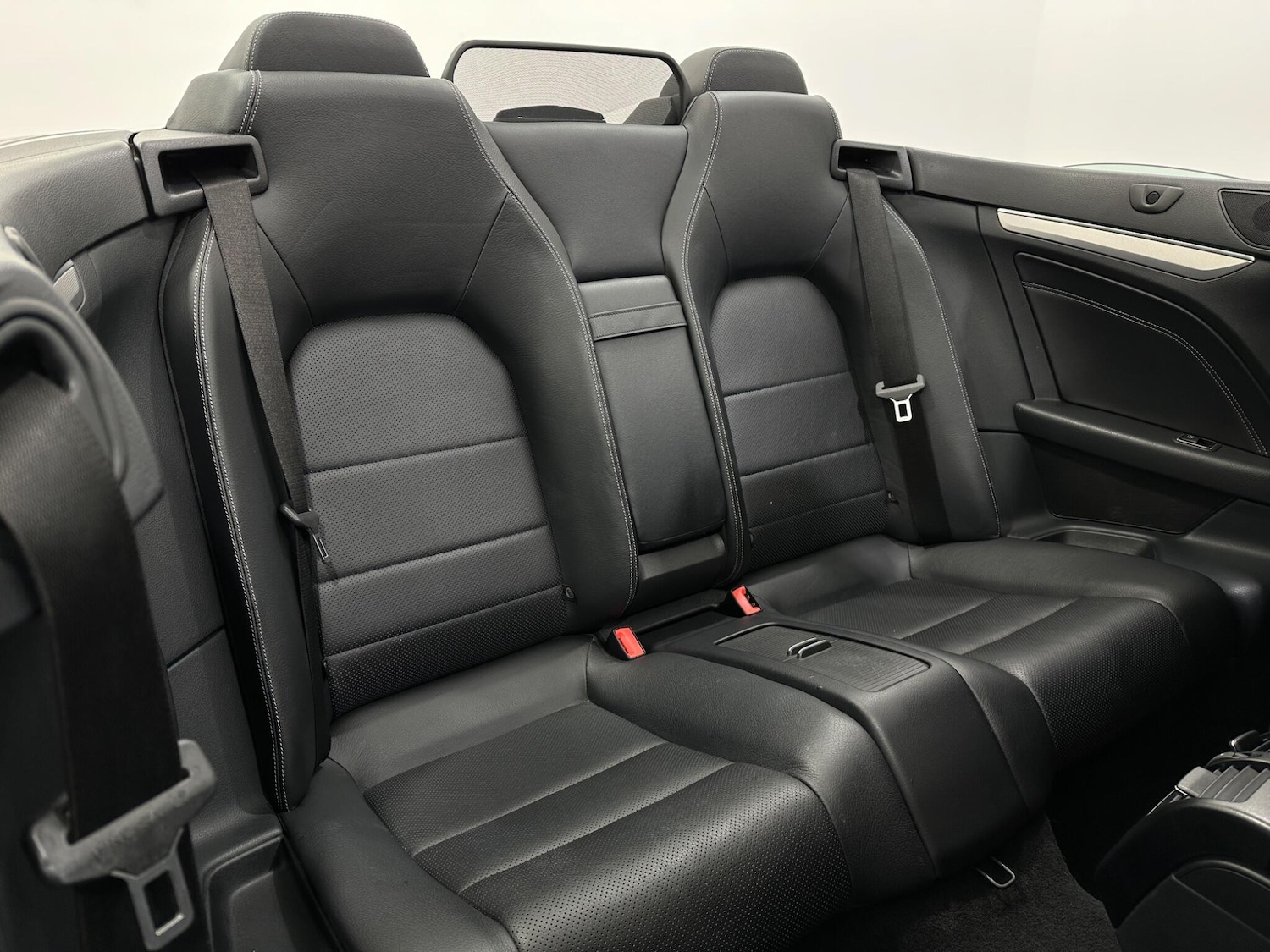 Used Mercedes-Benz E Class 2014 for sale - 76878876: Photo 35