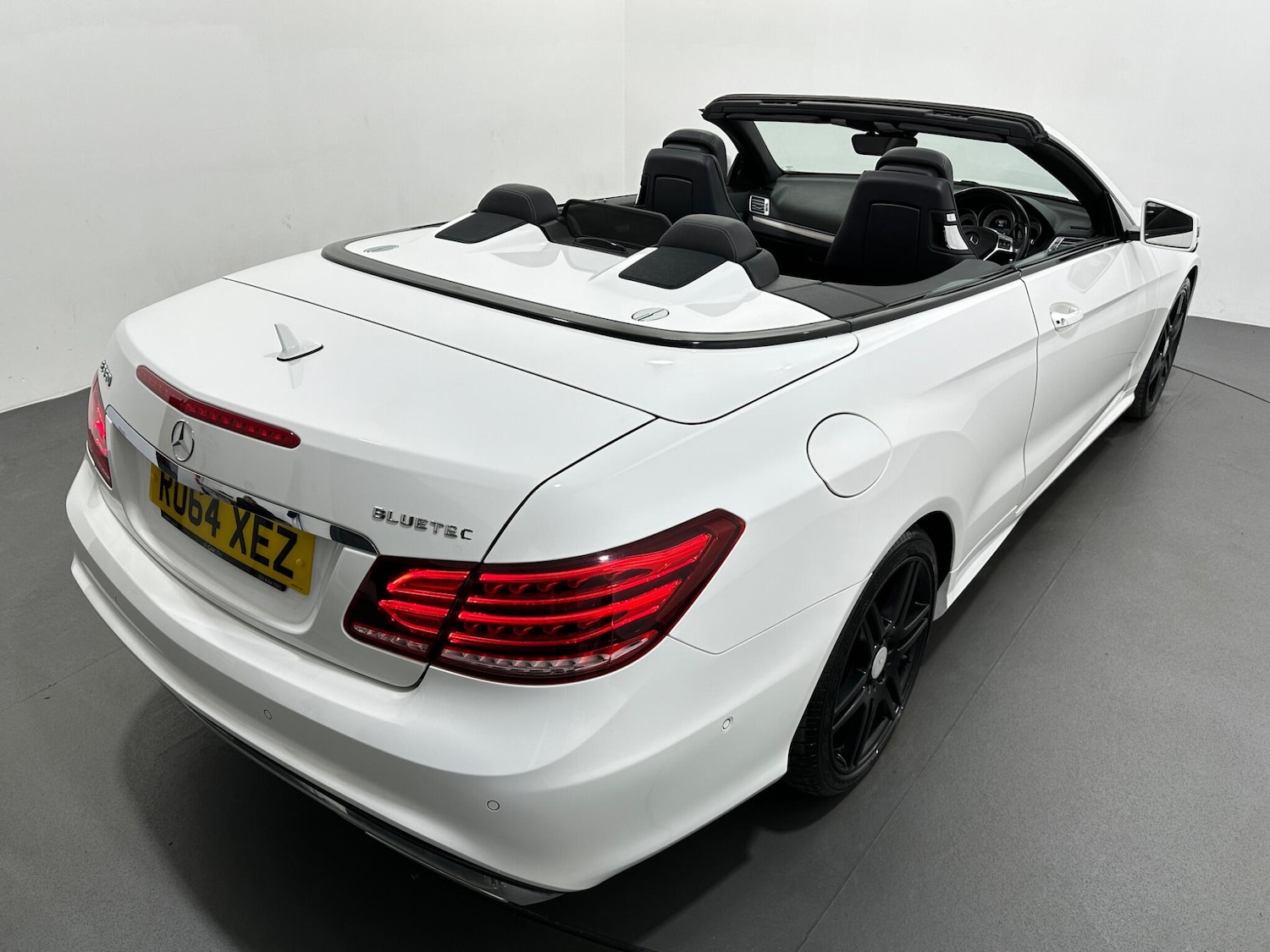 Used Mercedes-Benz E Class 2014 for sale - 76878876: Photo 41