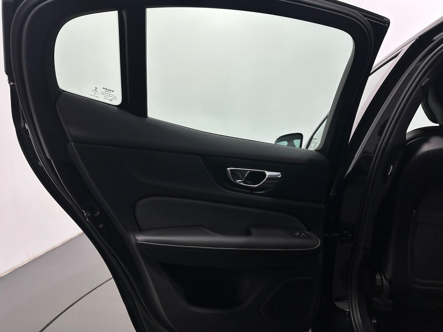 Used Volvo S60 2020 for sale - 77683518: Photo 39