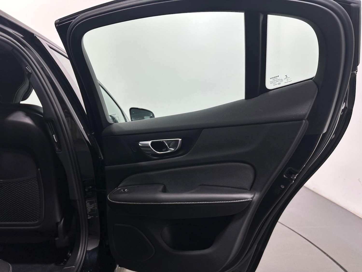 Used Volvo S60 2020 for sale - 77683518: Photo 42