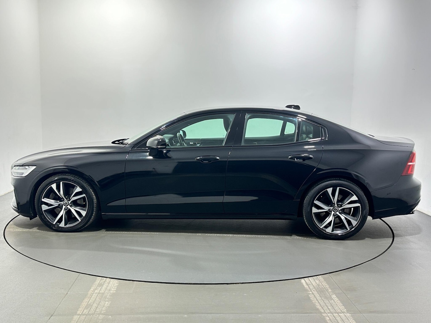 Used Volvo S60 2020 for sale - 77683518: Photo 5