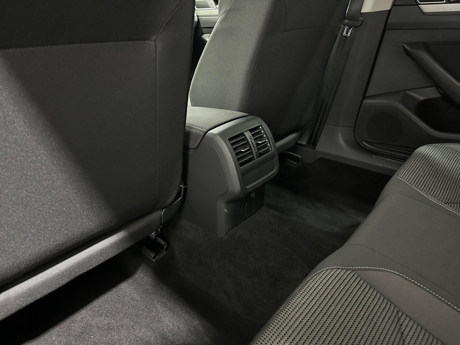 Used Volkswagen Arteon 2019 for sale - 78157195: Photo 38