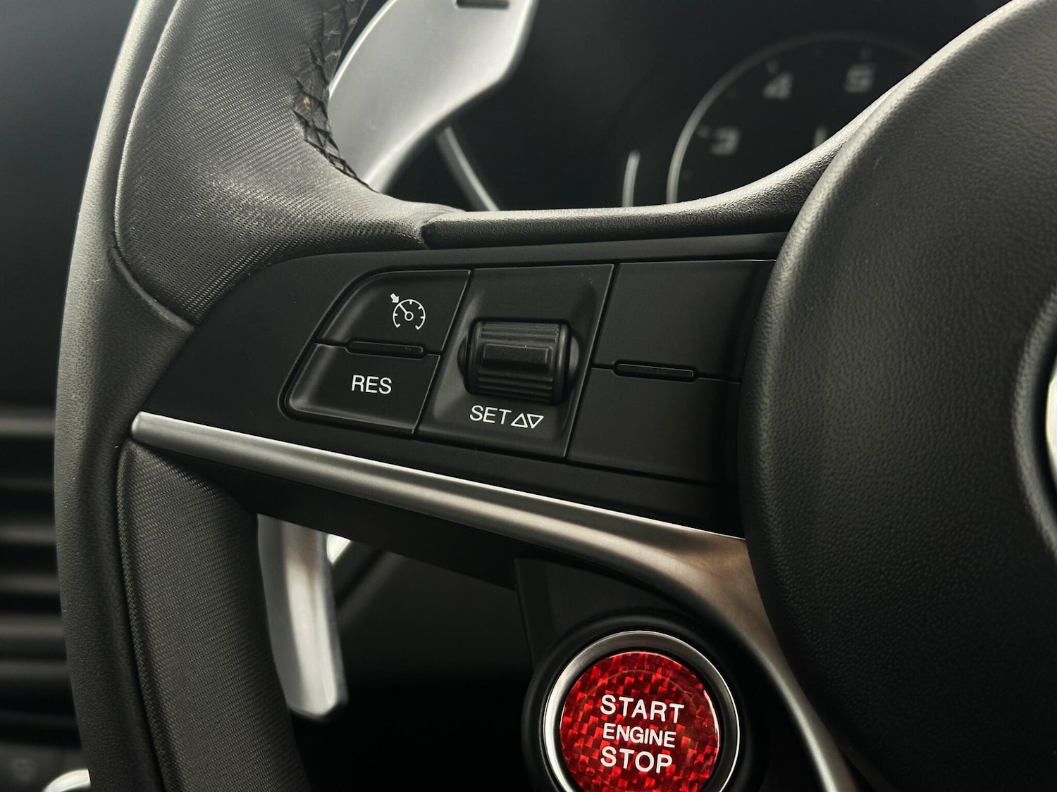 Used Alfa Romeo Giulia 2017 for sale - 77784007: Photo 14