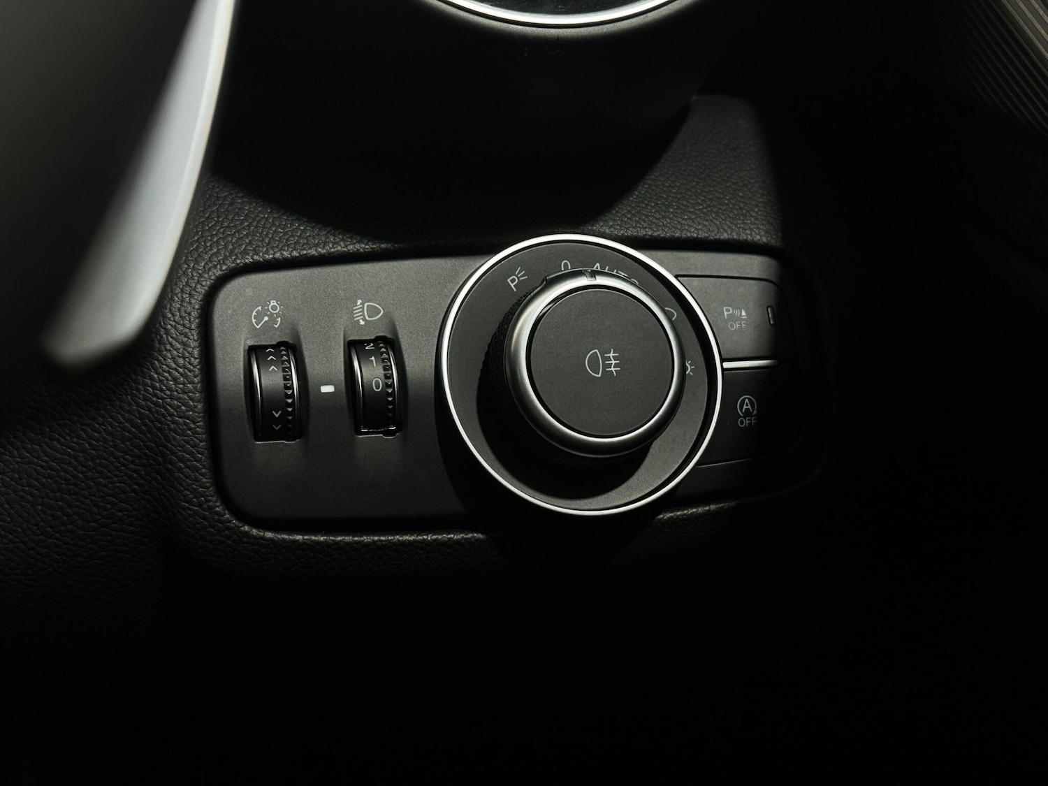 Used Alfa Romeo Giulia 2017 for sale - 77784007: Photo 17