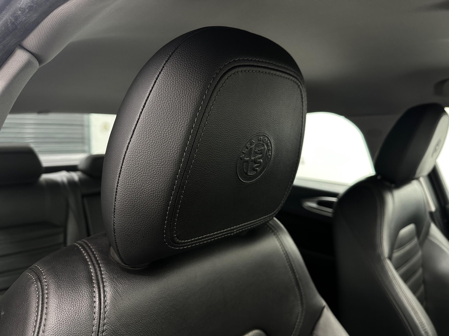 Used Alfa Romeo Giulia 2017 for sale - 77784007: Photo 32