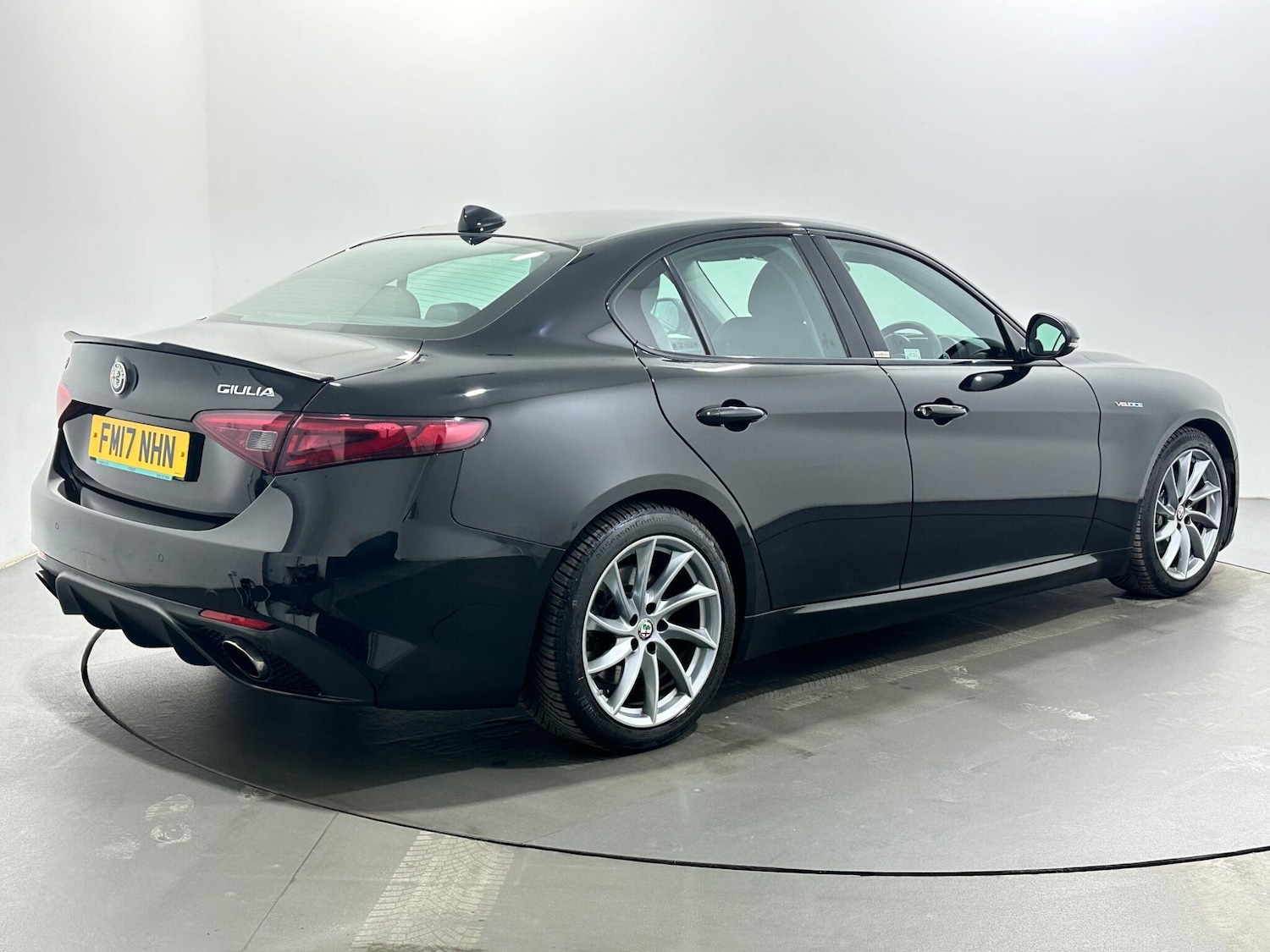 Used Alfa Romeo Giulia 2017 for sale - 77784007: Photo 8