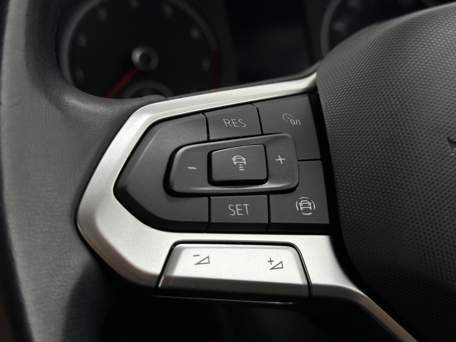 Used Volkswagen T-Cross 2021 for sale - 76878628: Photo 14