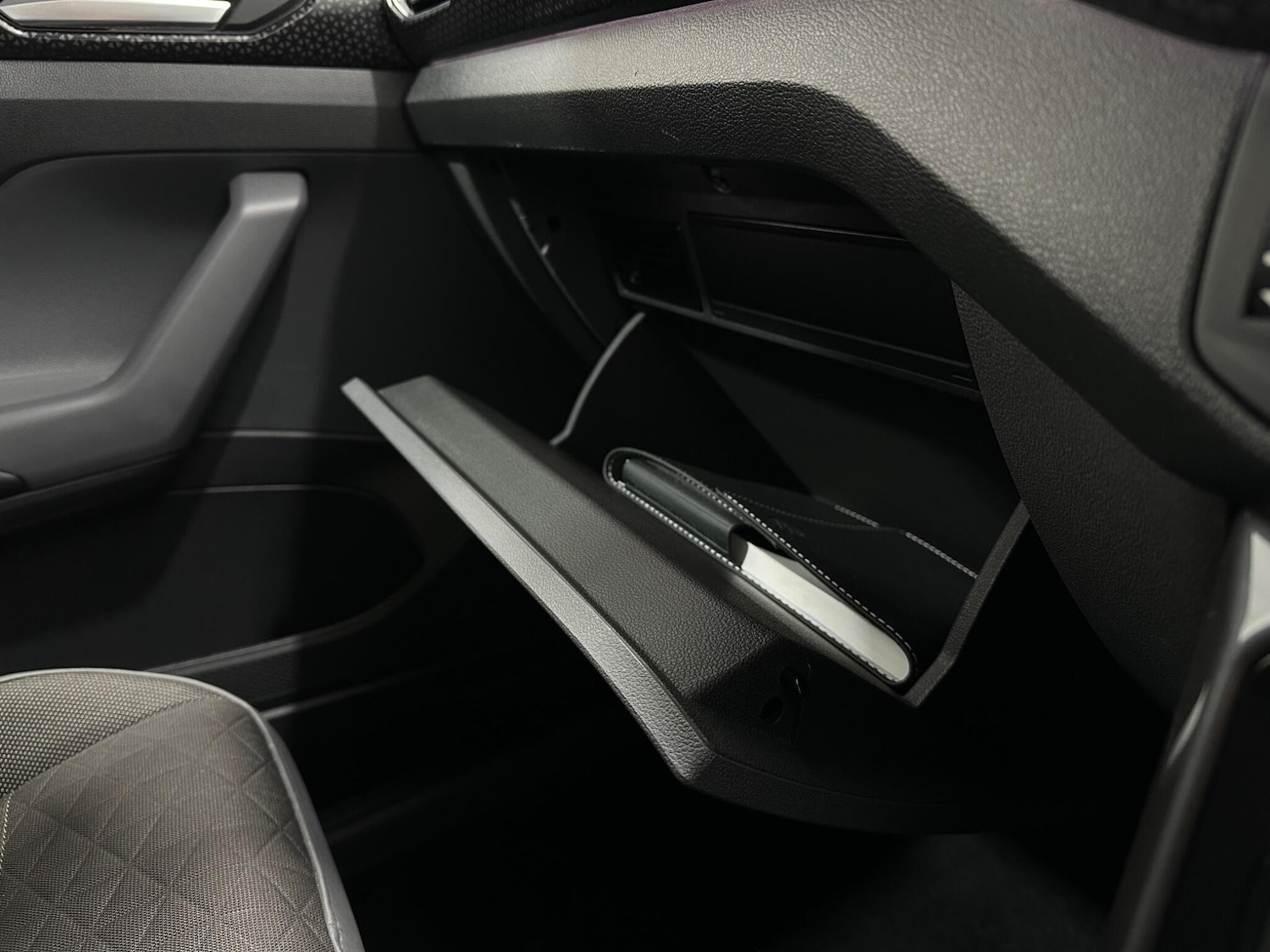 Used Volkswagen T-Cross 2021 for sale - 76878628: Photo 26