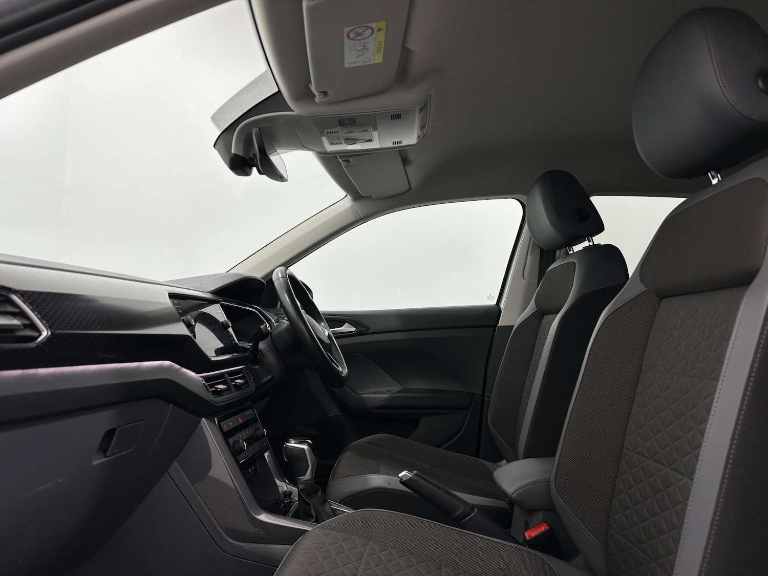 Used Volkswagen T-Cross 2021 for sale - 76878628: Photo 32