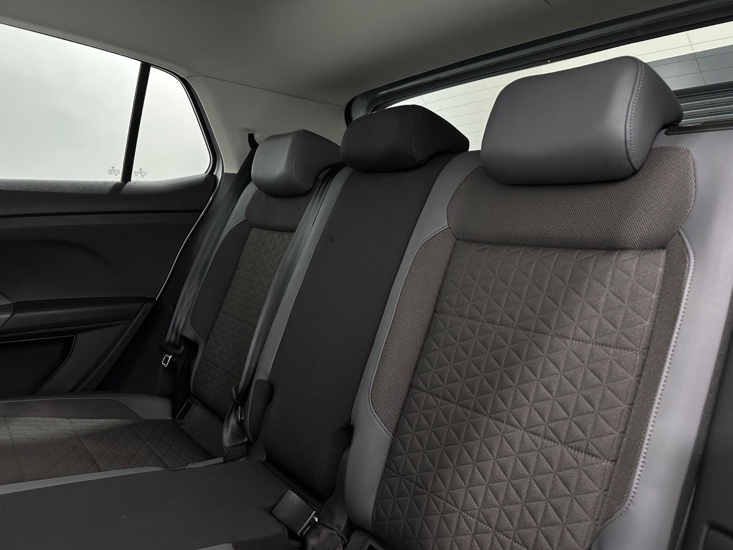 Used Volkswagen T-Cross 2021 for sale - 76878628: Photo 36