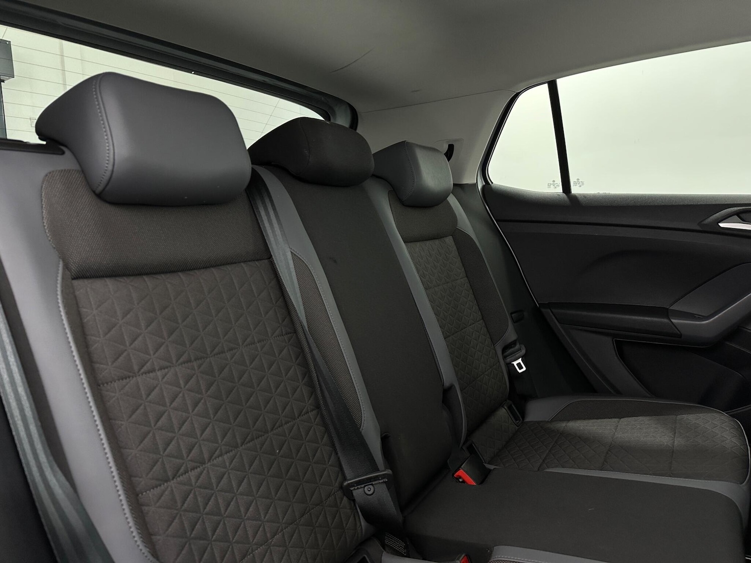 Used Volkswagen T-Cross 2021 for sale - 76878628: Photo 39