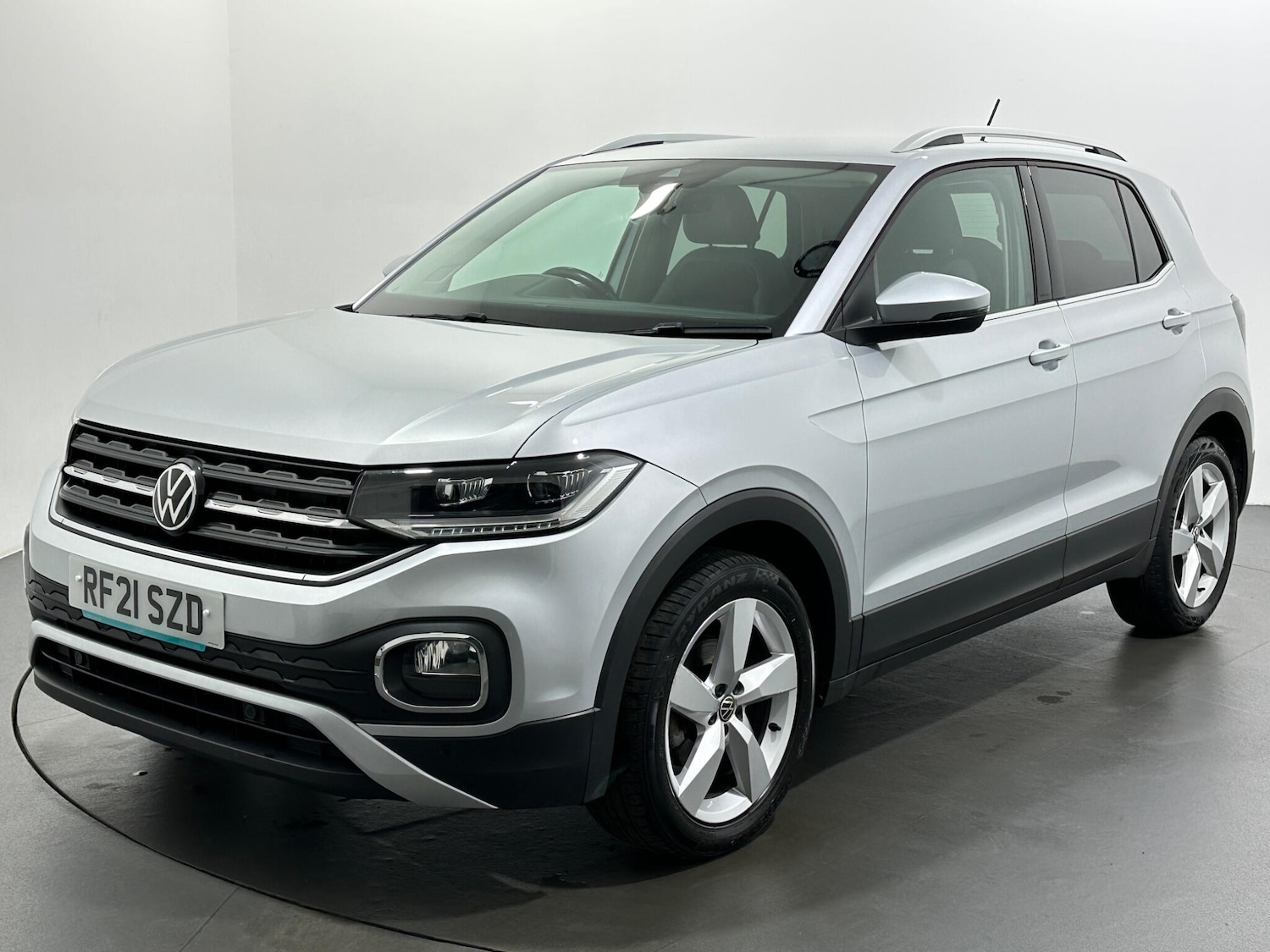 Used Volkswagen T-Cross 2021 for sale - 76878628: Photo 4