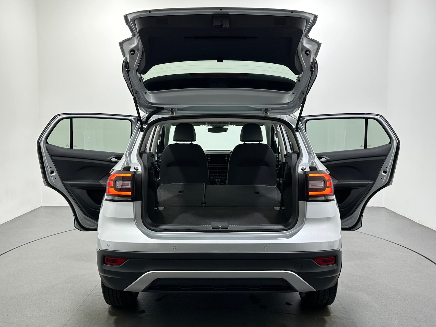 Used Volkswagen T-Cross 2021 for sale - 76878628: Photo 41