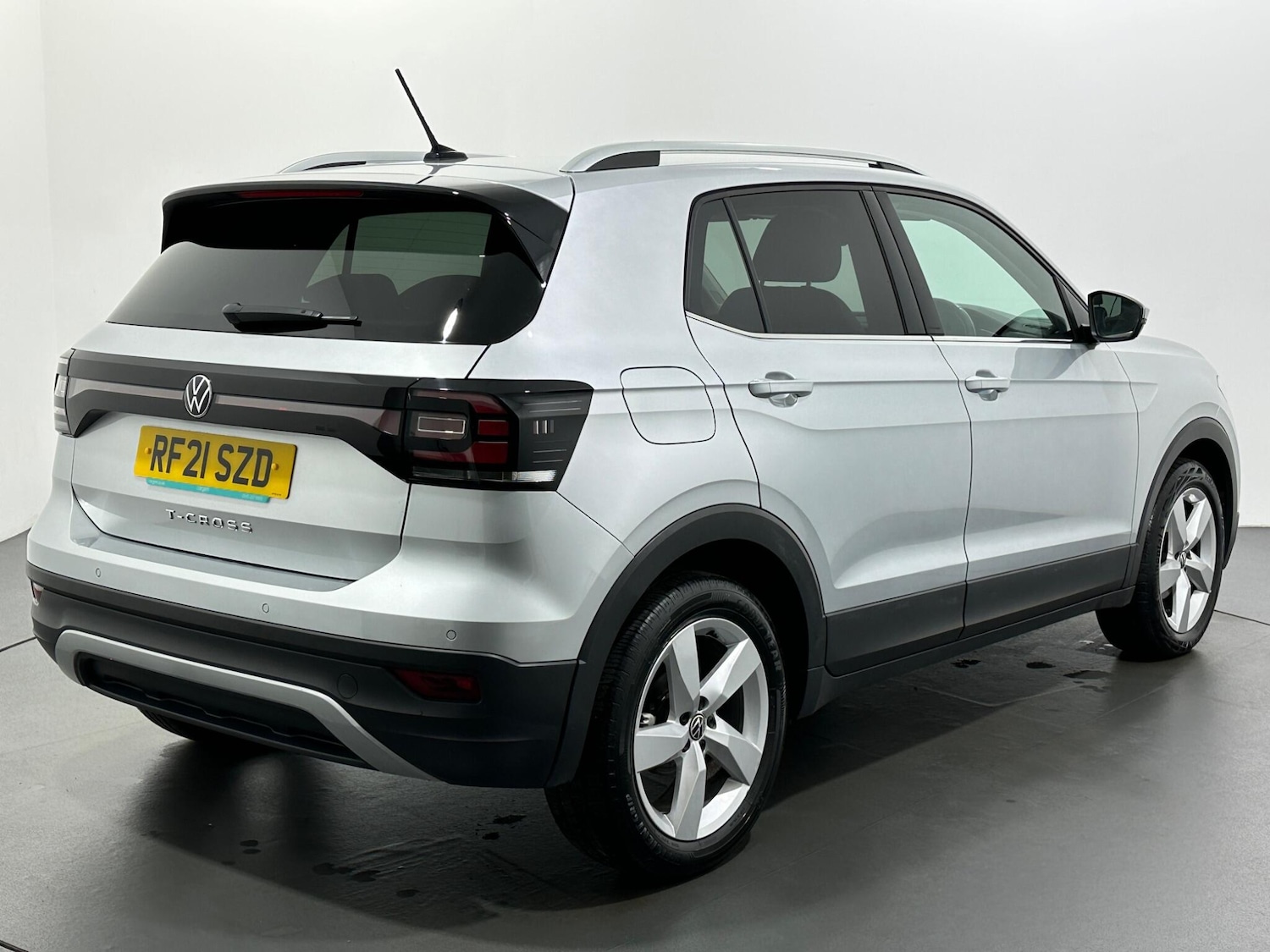 Used Volkswagen T-Cross 2021 for sale - 76878628: Photo 8