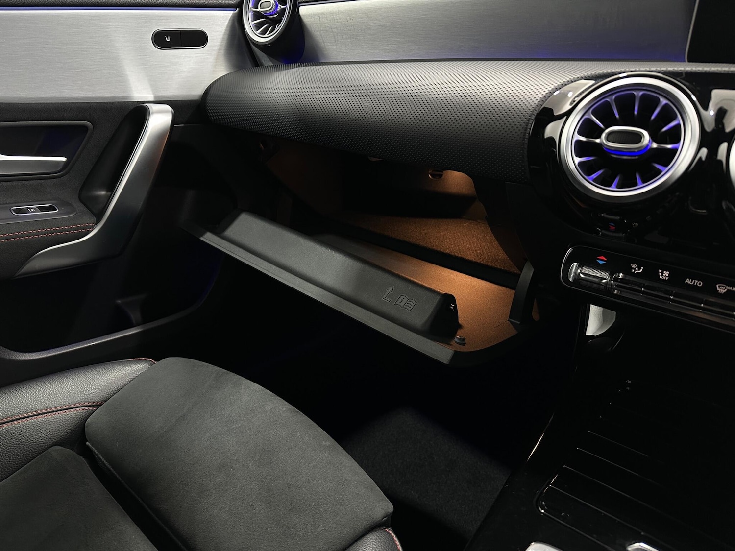 Used Mercedes-Benz A-Class 2019 for sale - 78033983: Photo 29