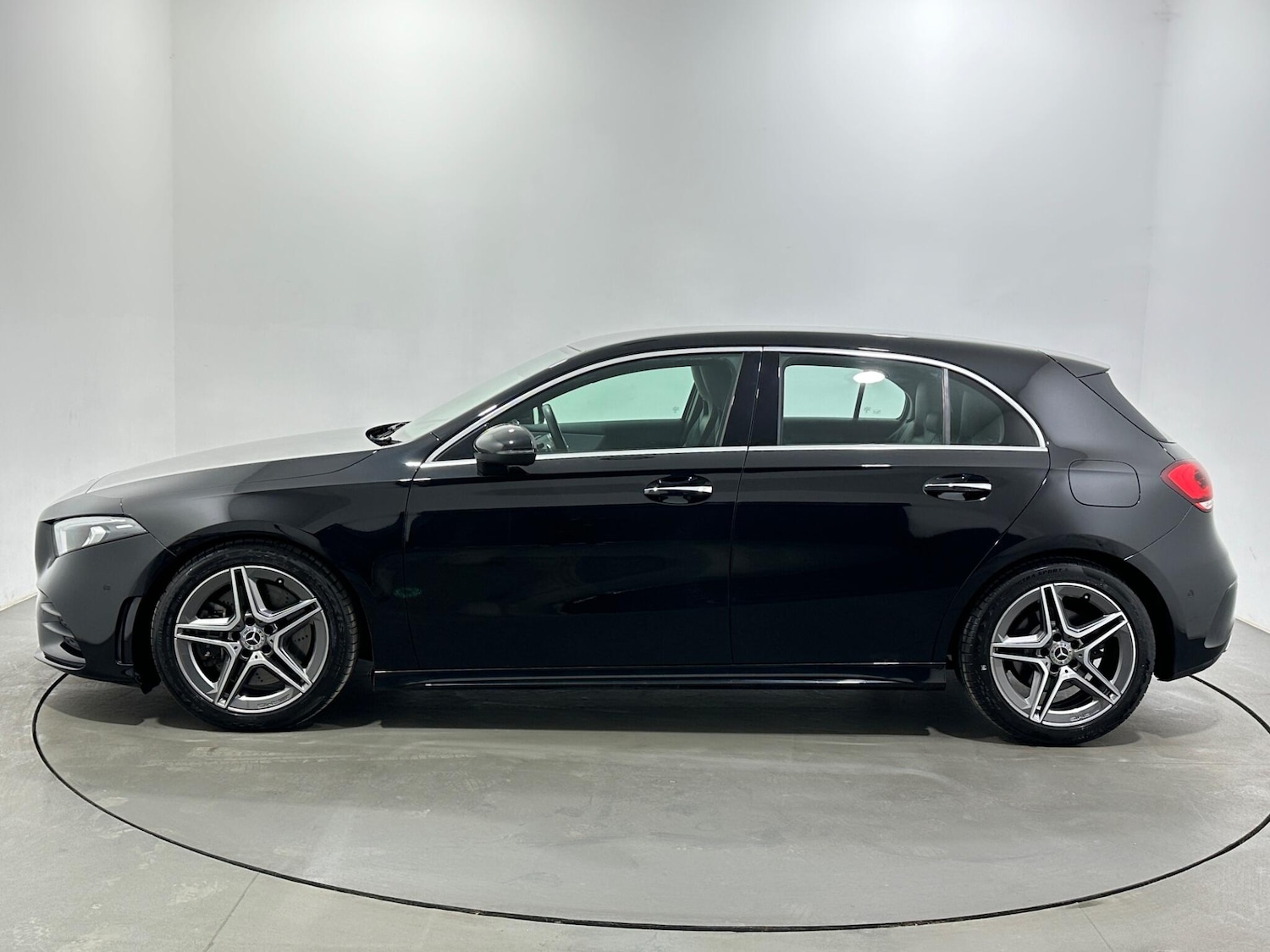 Used Mercedes-Benz A-Class 2019 for sale - 78033983: Photo 5