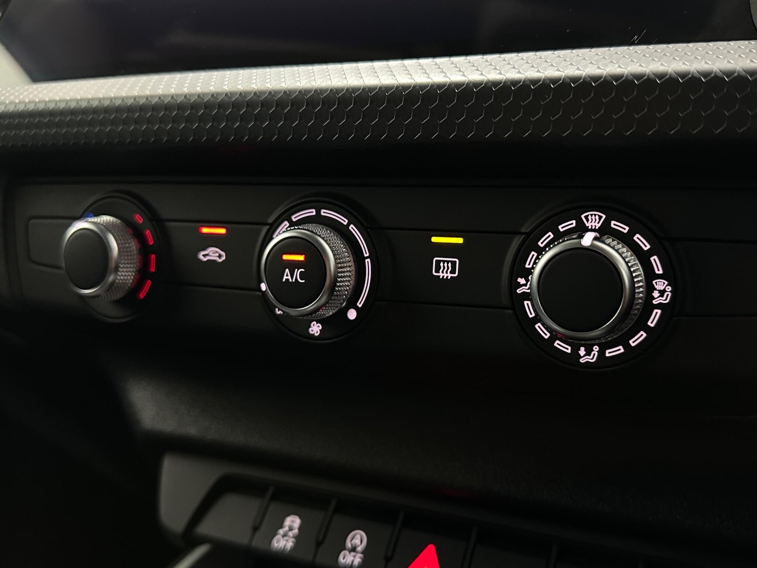 Used Audi A1 2023 for sale - 76898508: Photo 19