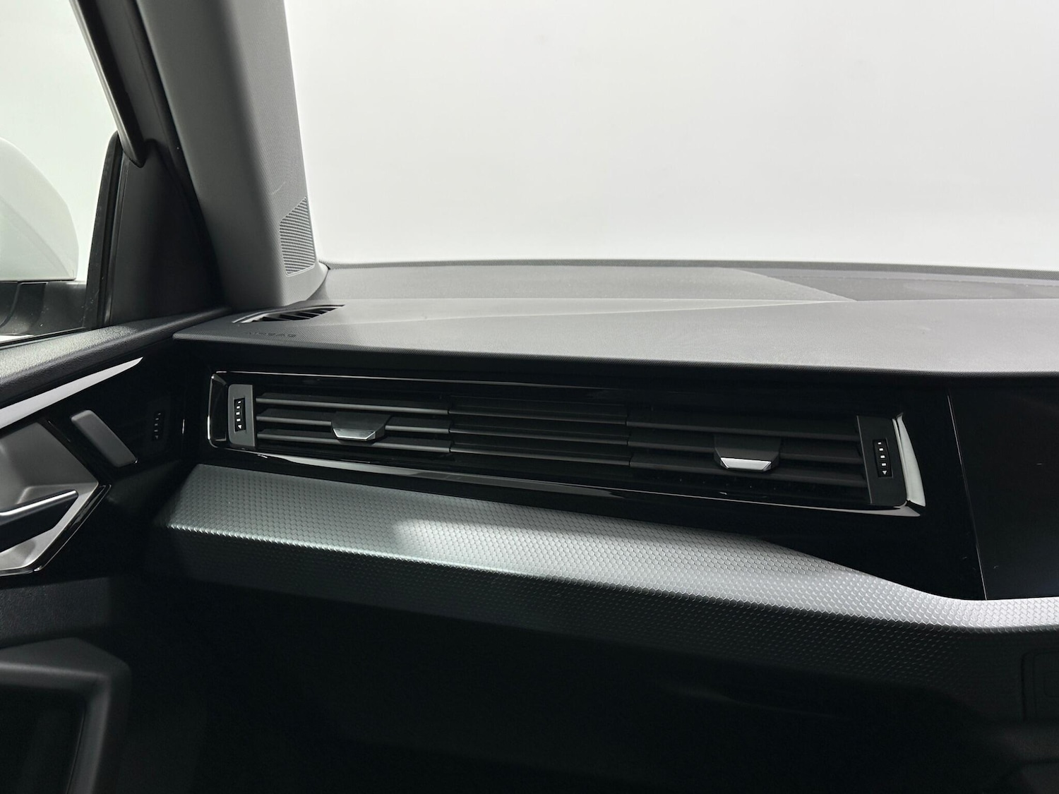 Used Audi A1 2023 for sale - 76898508: Photo 24