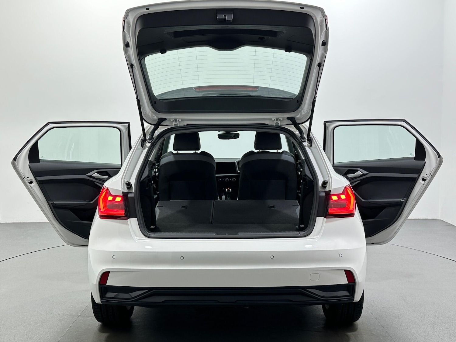 Used Audi A1 2023 for sale - 76898508: Photo 38