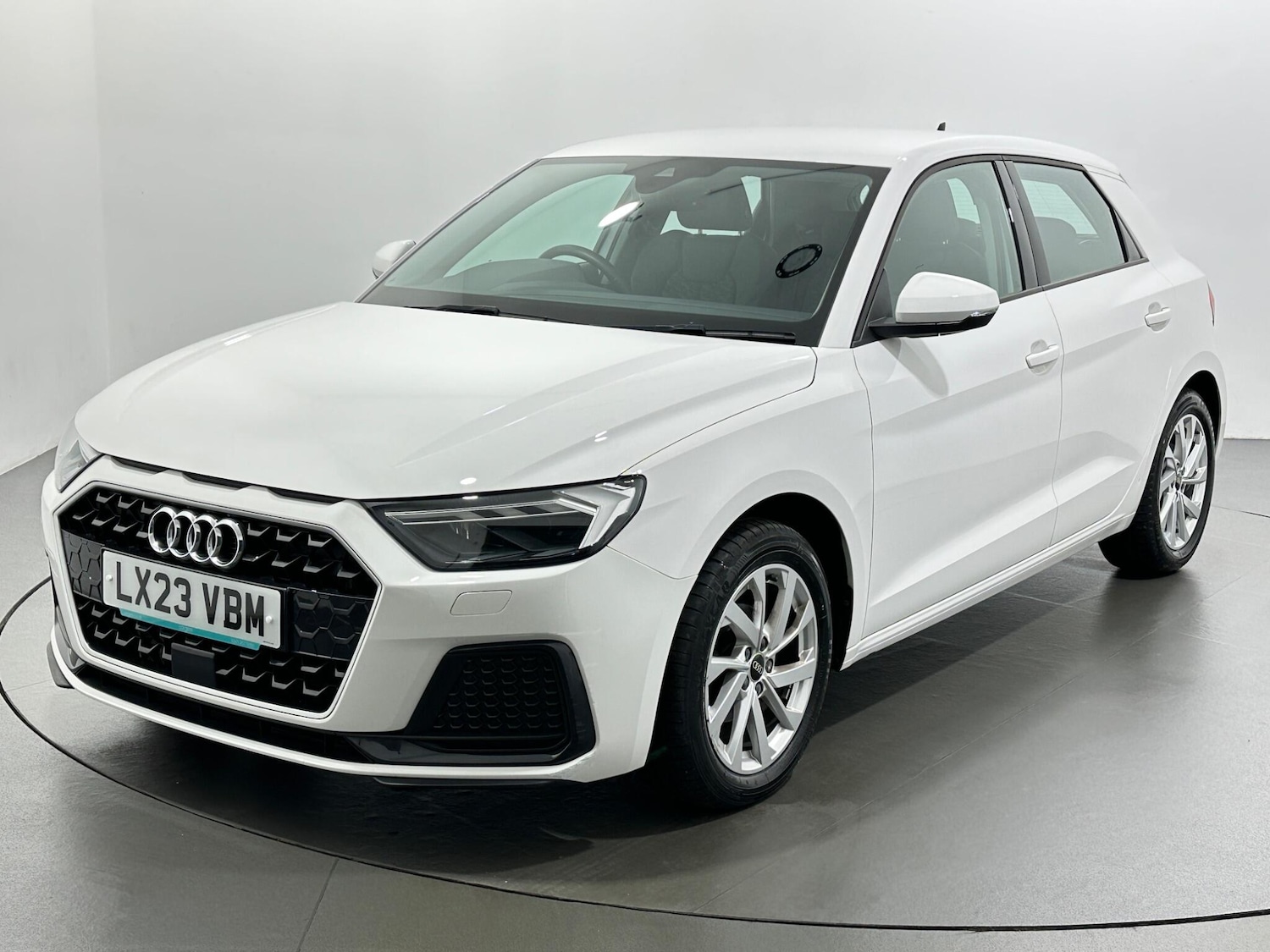 Used Audi A1 2023 for sale - 76898508: Photo 4