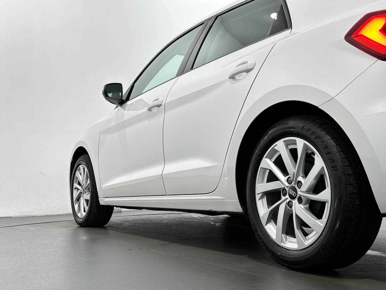 Used Audi A1 2023 for sale - 76898508: Photo 43