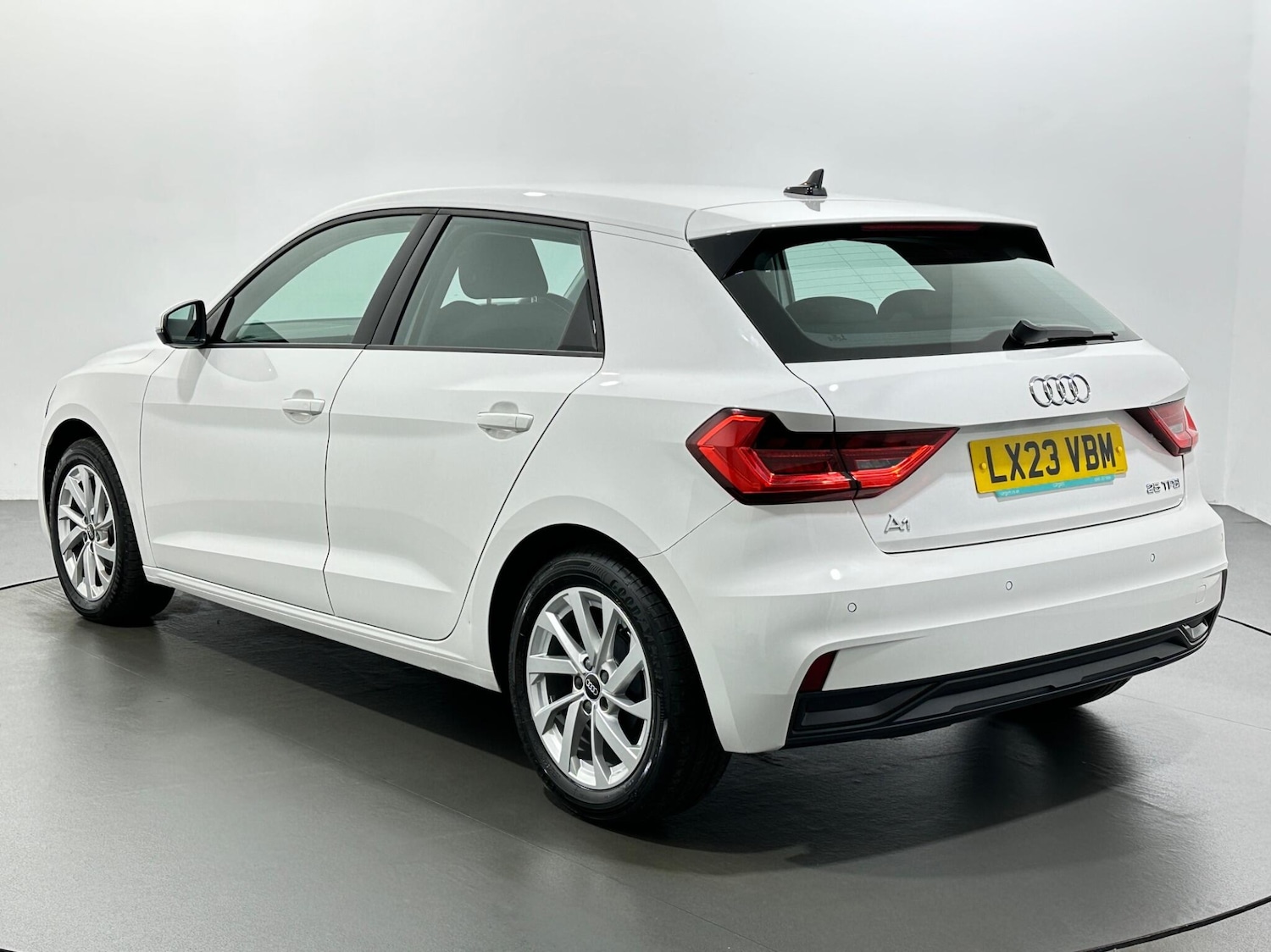 Used Audi A1 2023 for sale - 76898508: Photo 6