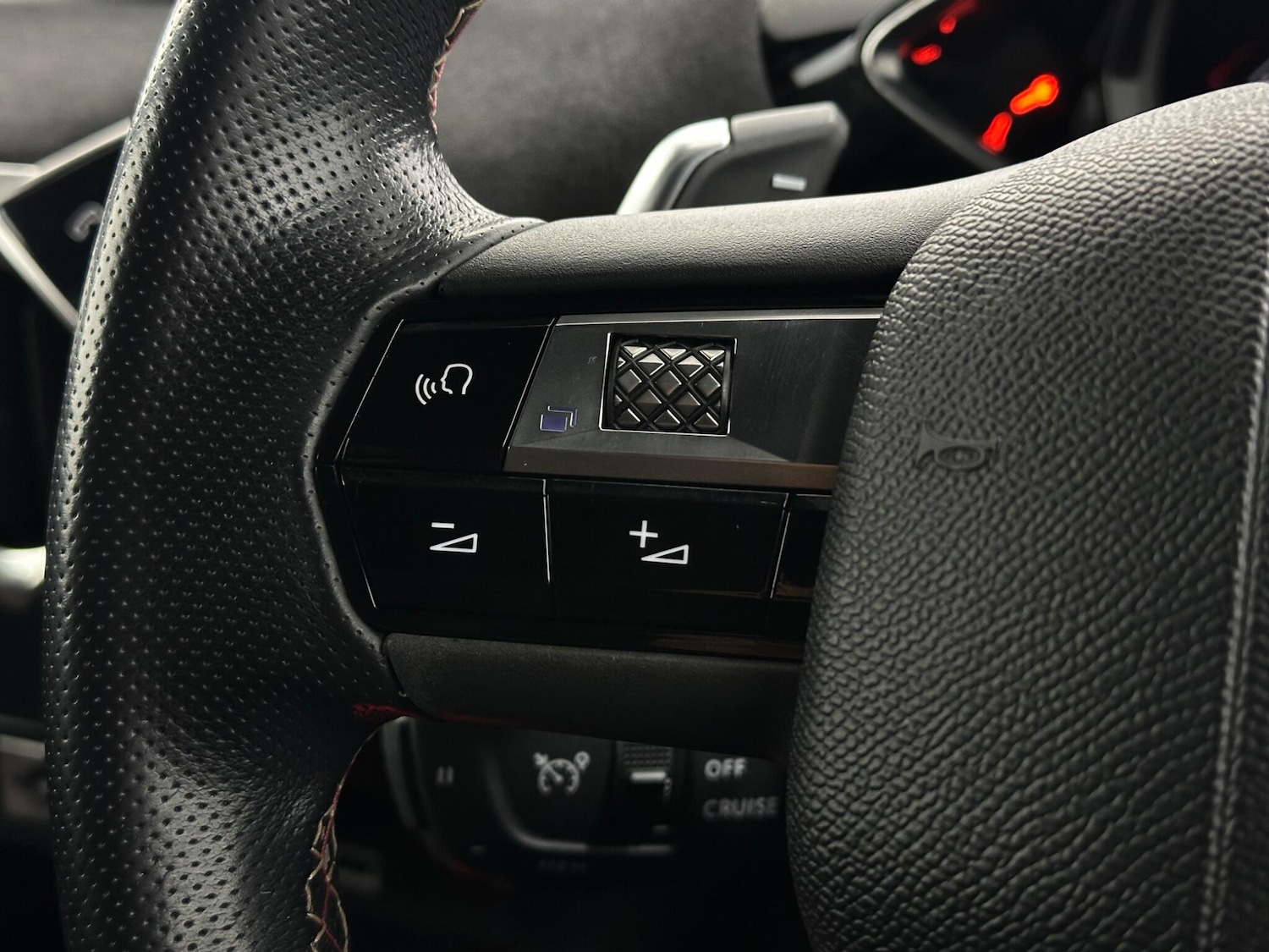 Used DS Automobiles DS 3 2020 for sale - 76878564: Photo 13