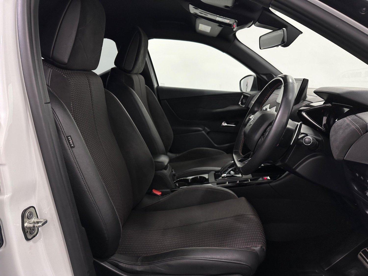 Used DS Automobiles DS 3 2020 for sale - 76878564: Photo 25