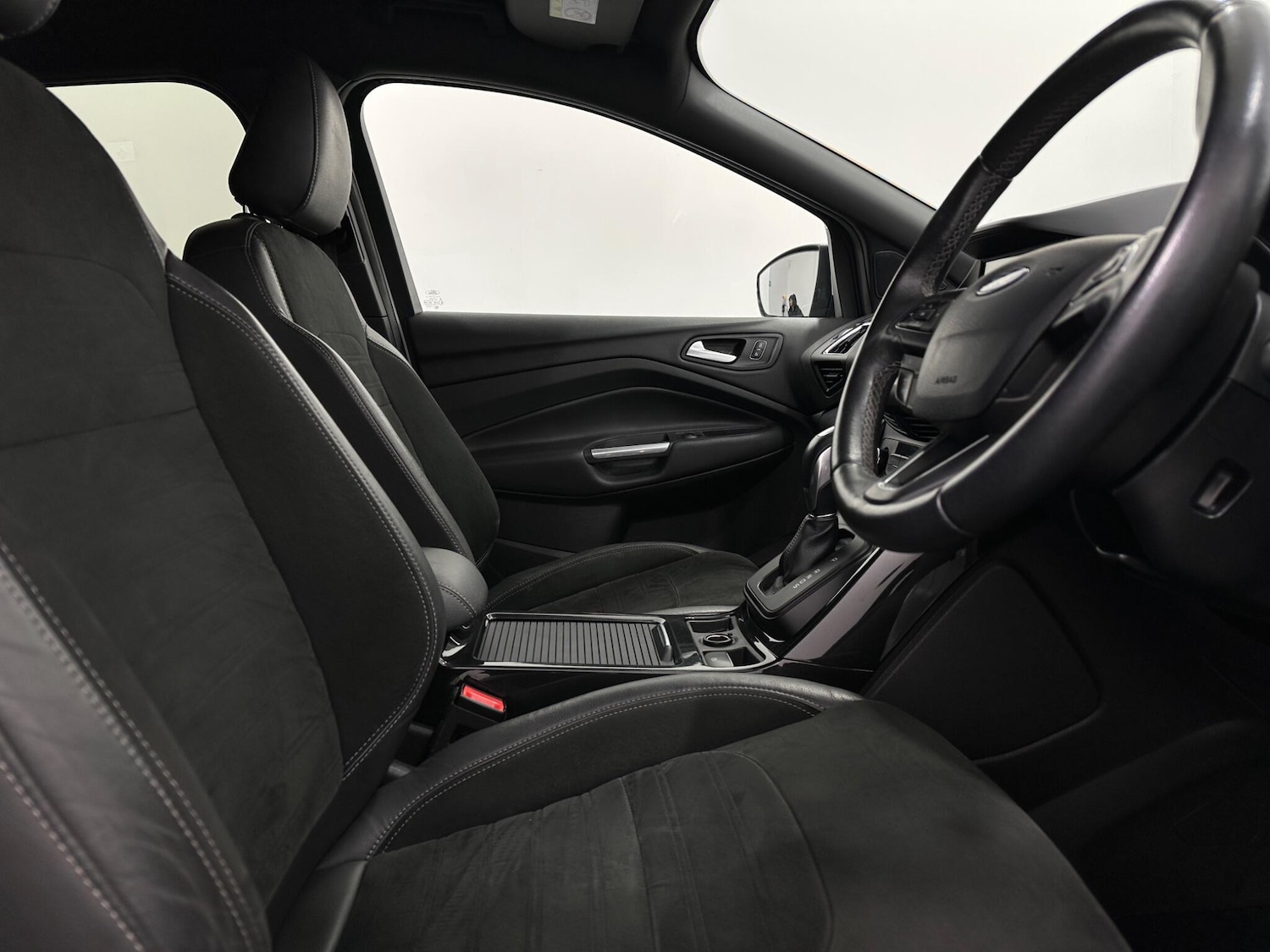 Used Ford Kuga 2018 for sale - 76878976: Photo 28