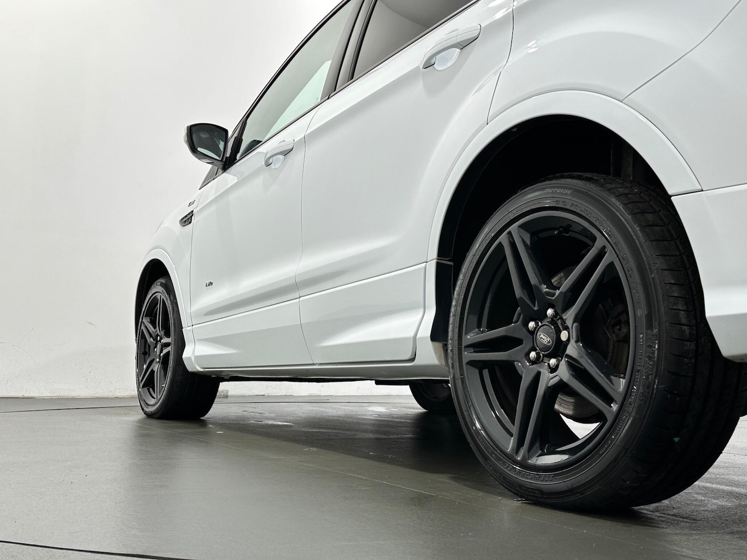 Used Ford Kuga 2018 for sale - 76878976: Photo 45