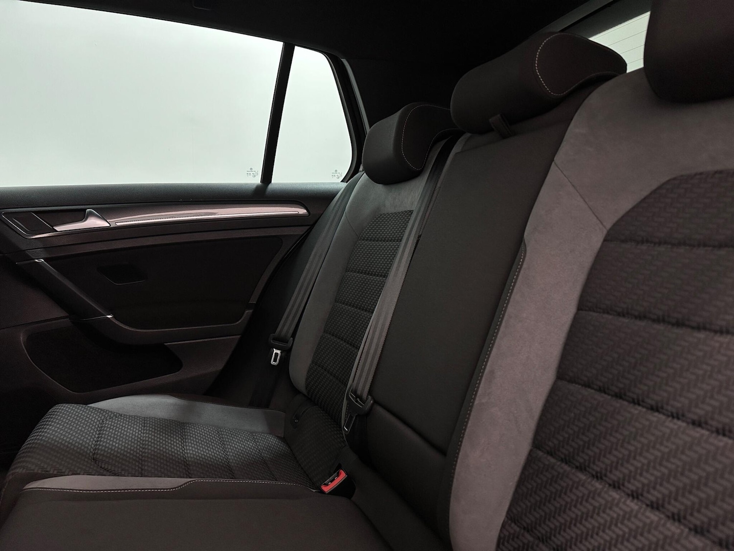 Used Volkswagen Golf 2019 for sale - 77377582: Photo 40