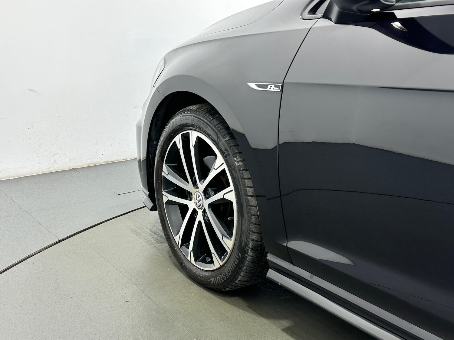 Used Volkswagen Golf 2019 for sale - 77377582: Photo 51