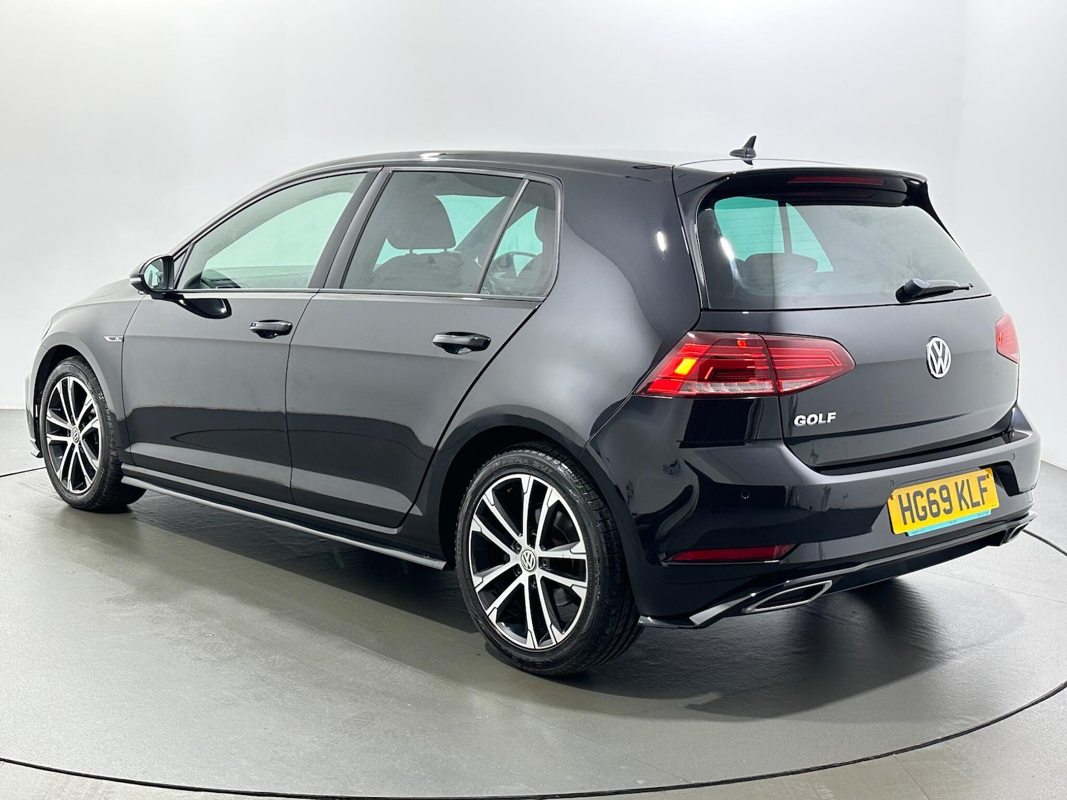 Used Volkswagen Golf 2019 for sale - 77377582: Photo 6