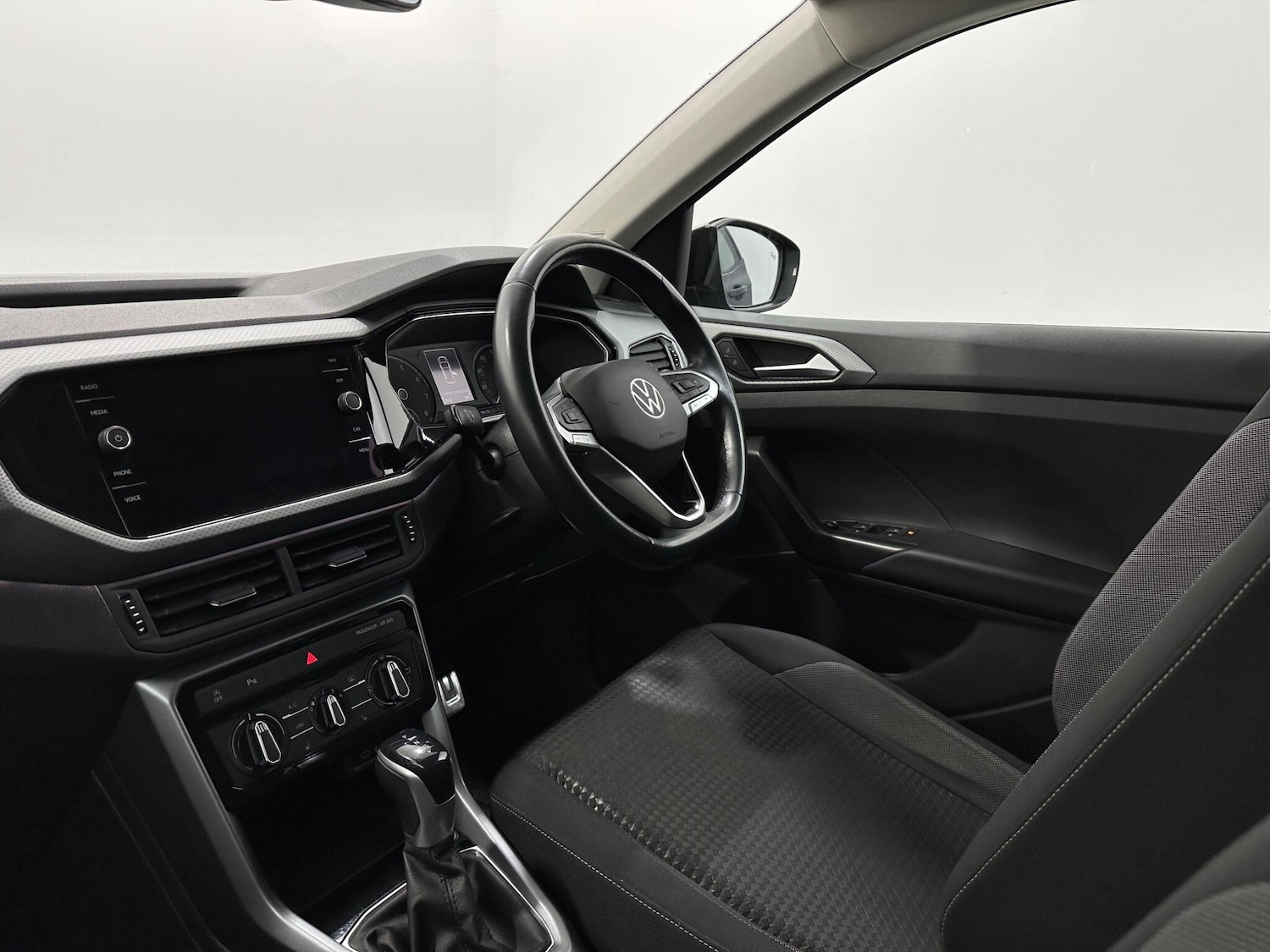 Used Volkswagen T-Cross 2022 for sale - 78171106: Photo 30