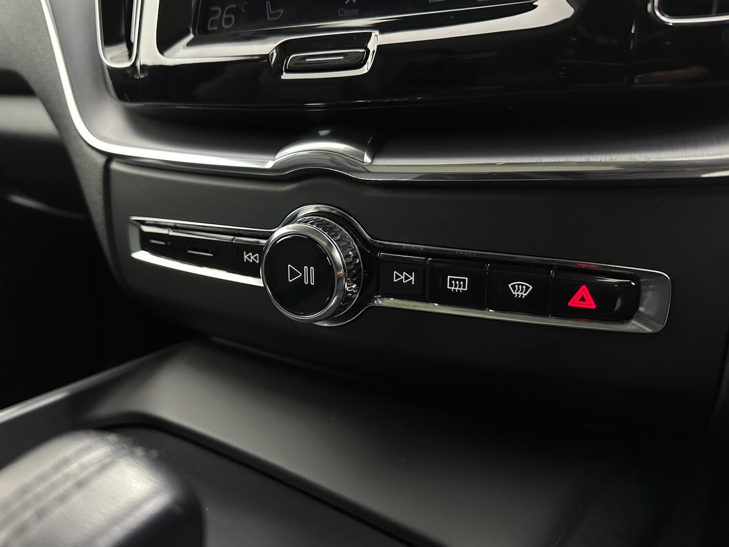 Used Volvo XC60 2021 for sale - 76878921: Photo 20