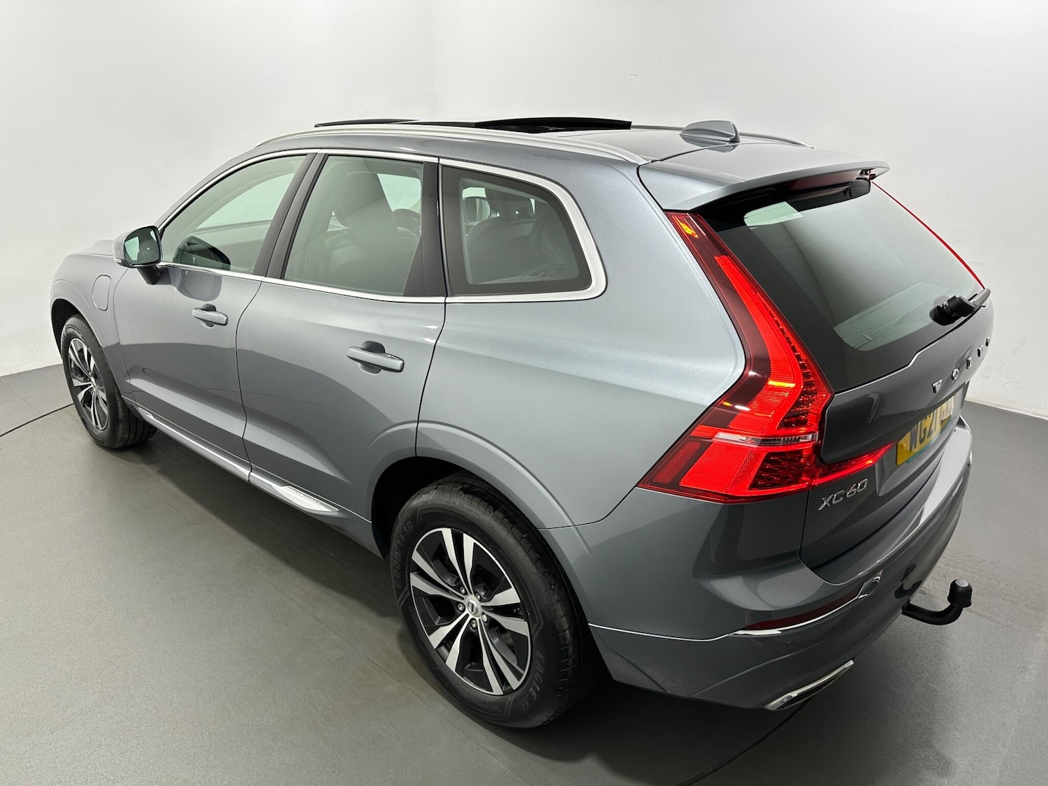 Used Volvo XC60 2021 for sale - 76878921: Photo 51