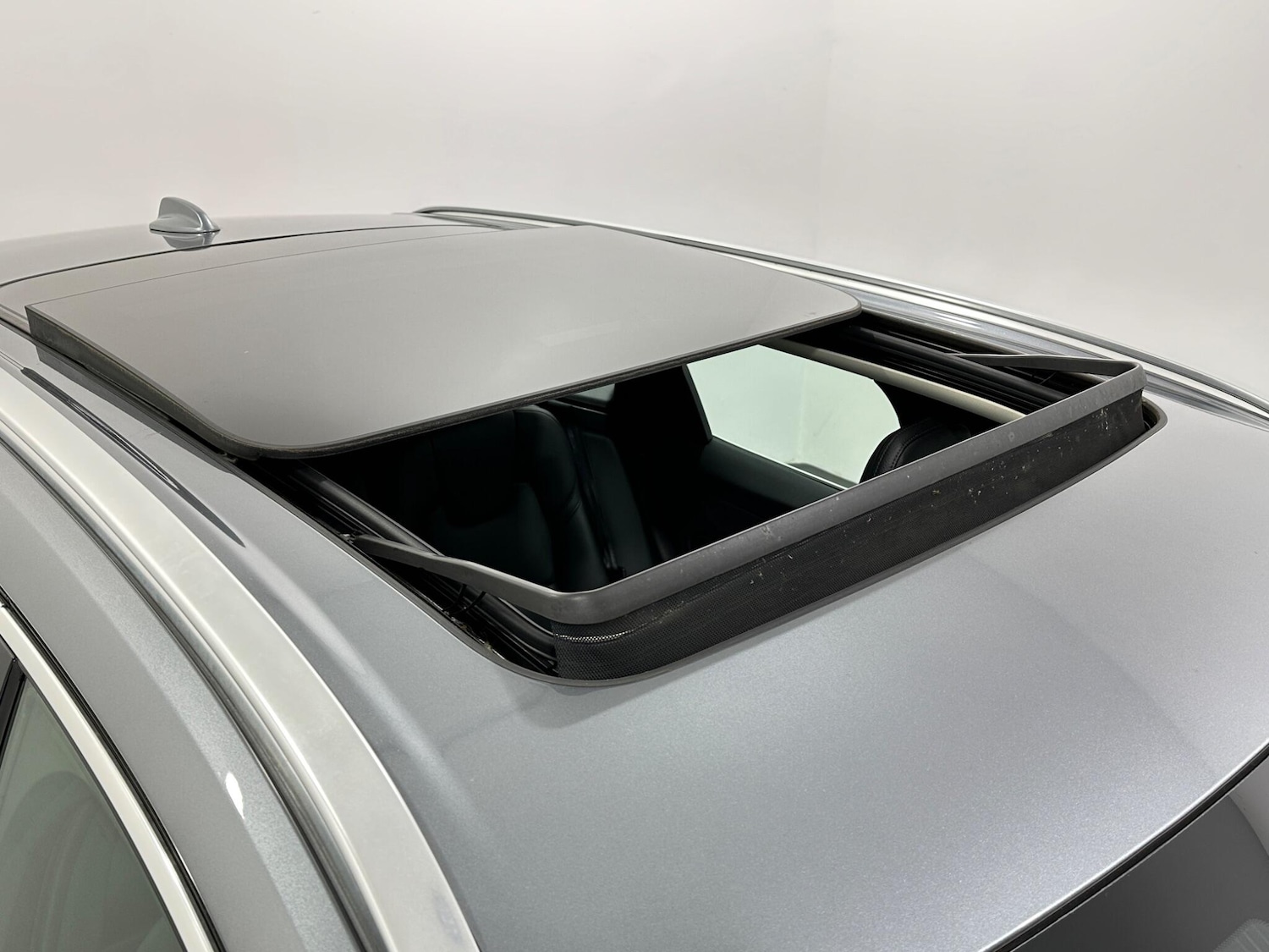 Used Volvo XC60 2021 for sale - 76878921: Photo 54