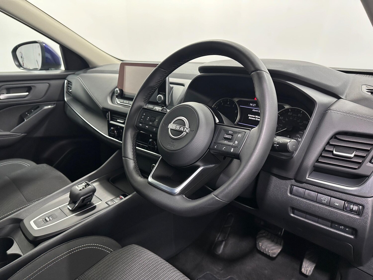 Used Nissan Qashqai for sale - 77497107: Photo 10