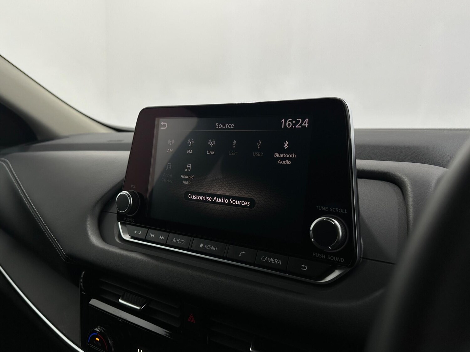 Used Nissan Qashqai for sale - 77497107: Photo 24