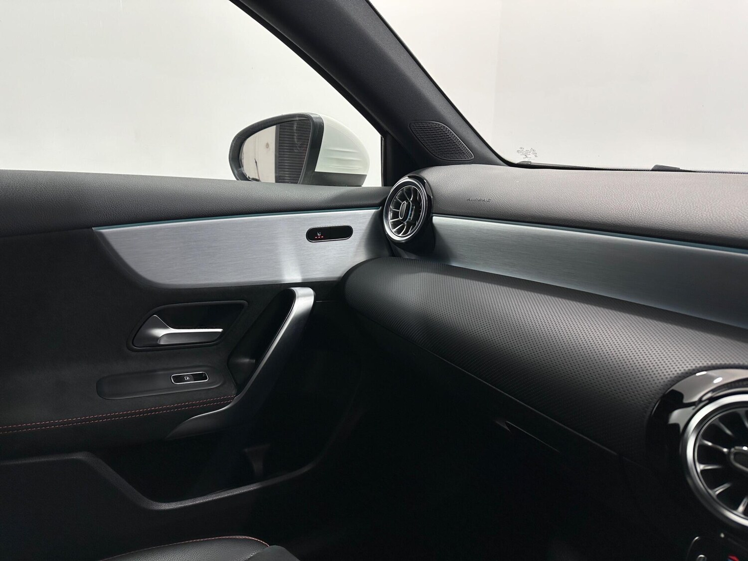 Used Mercedes-Benz A-Class for sale - 77575042: Photo 28