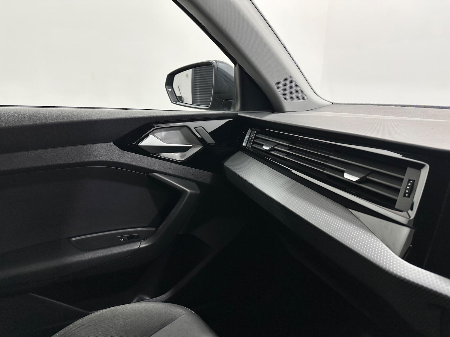 Used Audi A1 for sale - 77710317: Photo 24