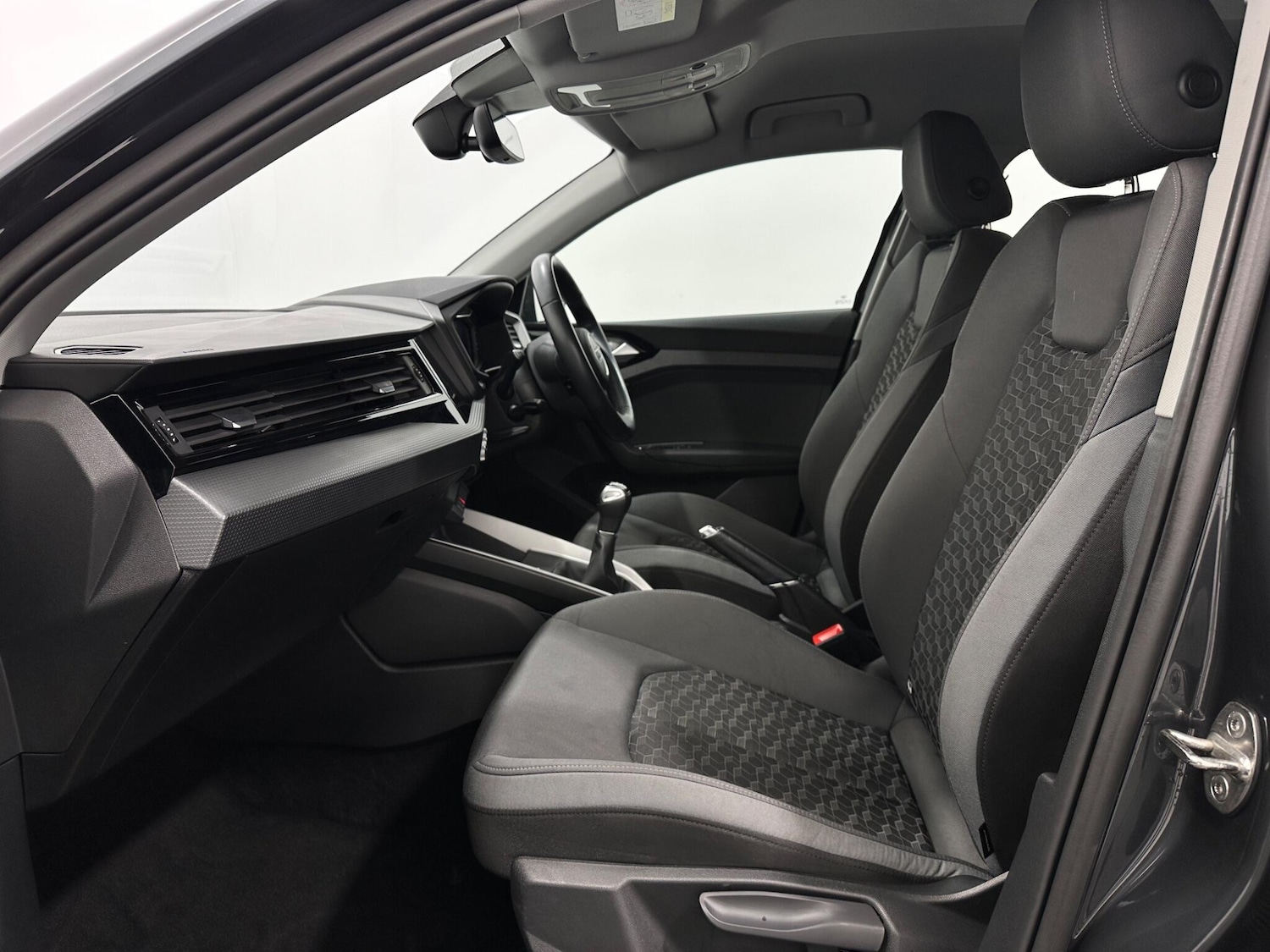 Used Audi A1 for sale - 77710317: Photo 32