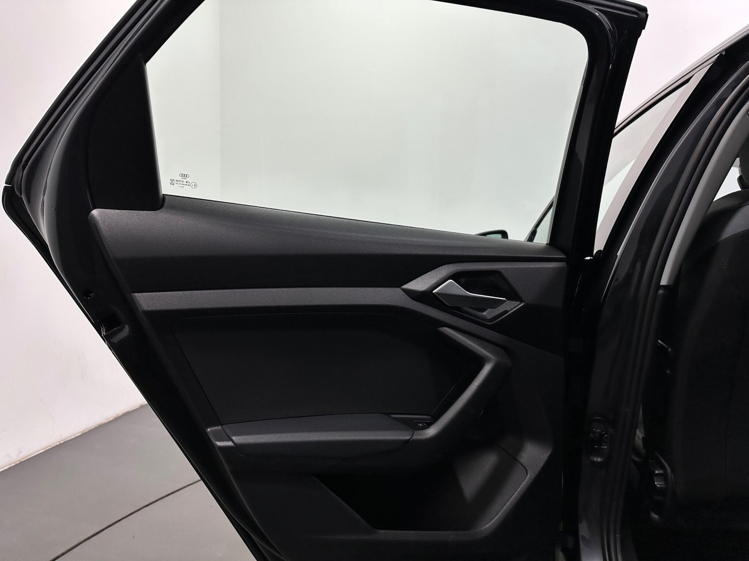 Used Audi A1 for sale - 77710317: Photo 38