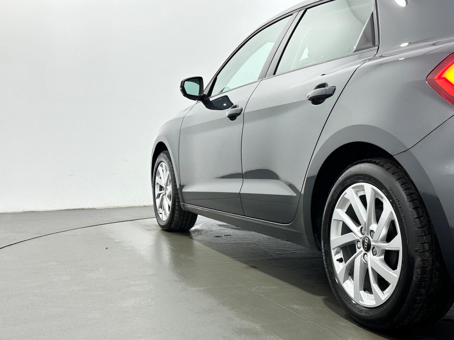 Used Audi A1 for sale - 77710317: Photo 47