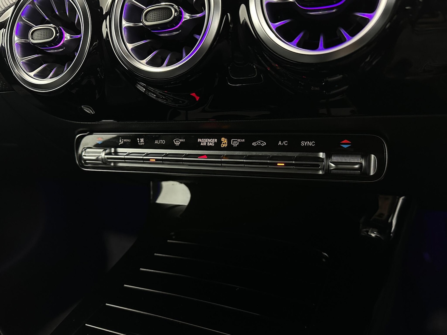 Used Mercedes-Benz CLA 2022 for sale - 78047083: Photo 23