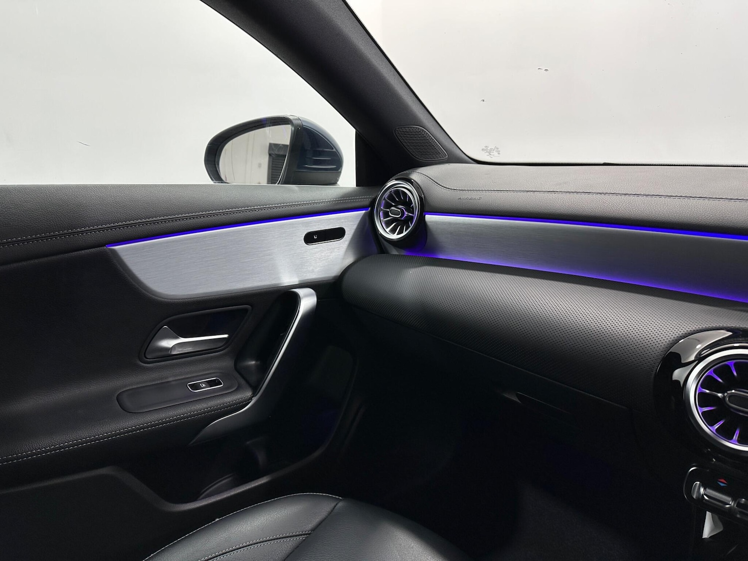 Used Mercedes-Benz CLA 2022 for sale - 78047083: Photo 29