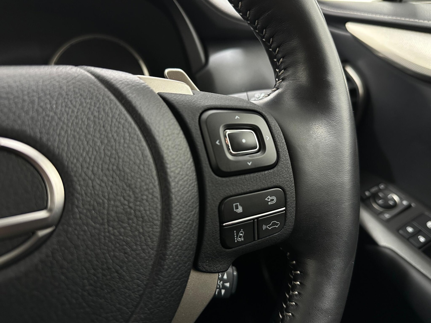 Used Lexus NX 2020 for sale - 76878503: Photo 15