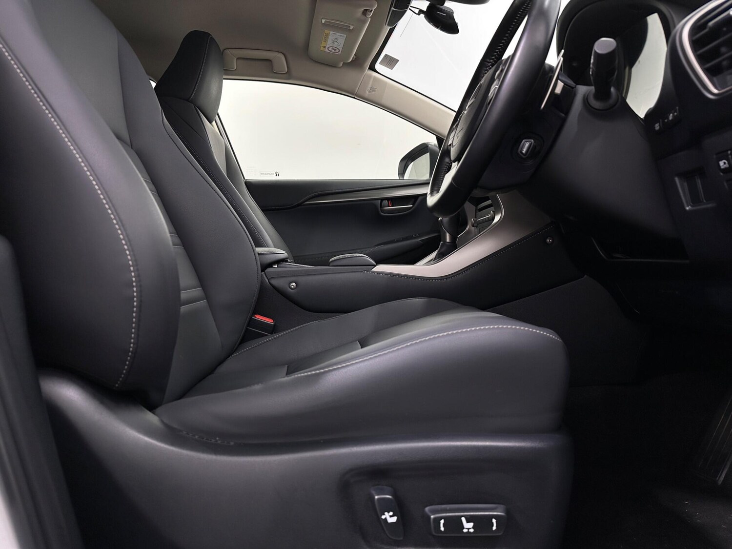 Used Lexus NX 2020 for sale - 76878503: Photo 28