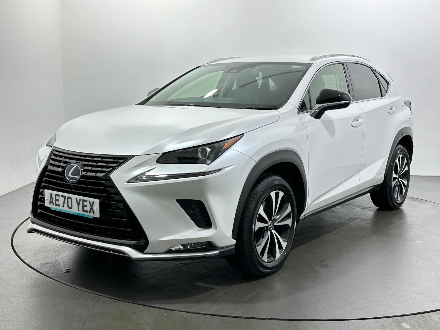Used Lexus NX 2020 for sale - 76878503: Photo 4